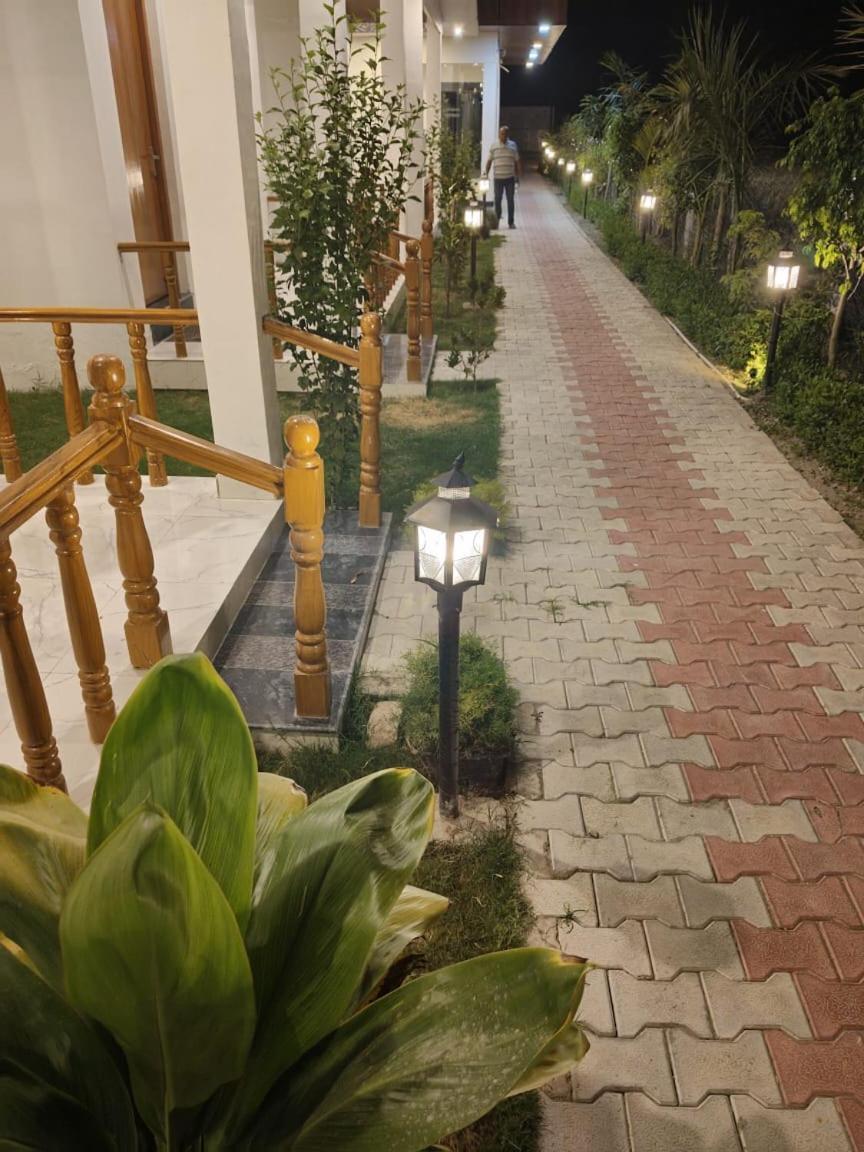 Corbett Jungle Breeze Resort Ramnagar  Εξωτερικό φωτογραφία